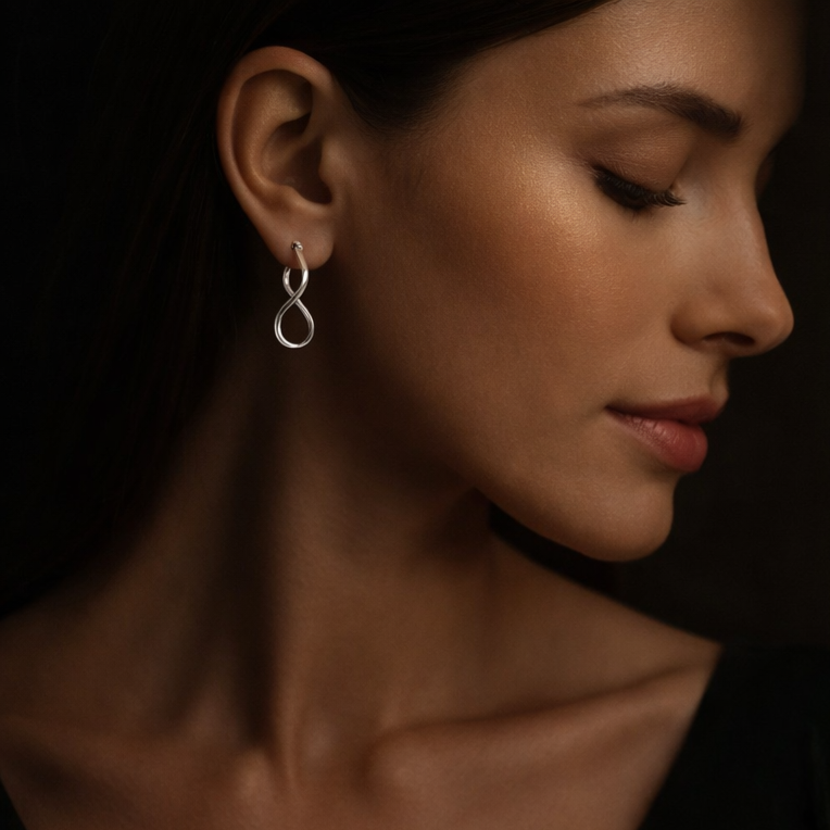 MAEVORA LOOP Earrings • 14K White Gold